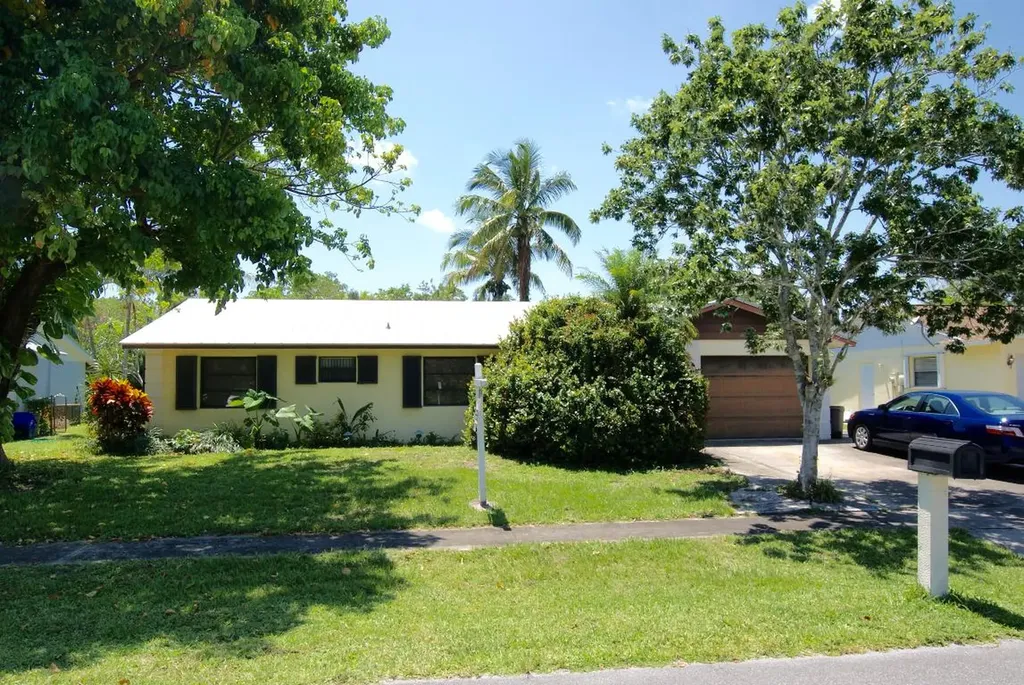 720 S Pennock Lane Jupiter FL 33458