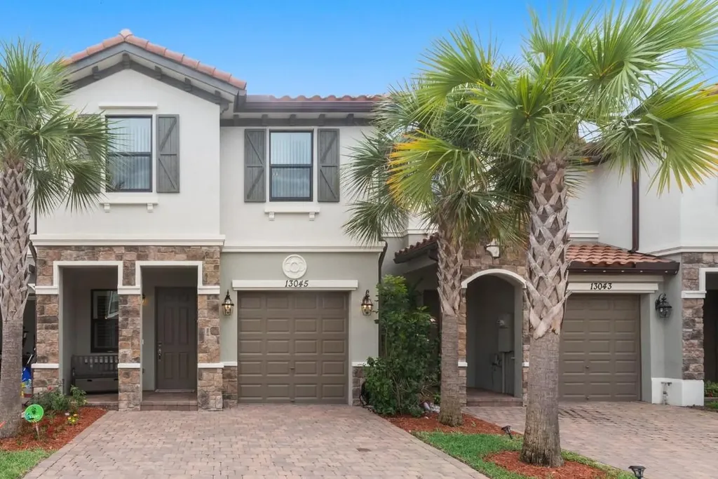 13045 Anthorne Lane Boynton Beach FL 33436