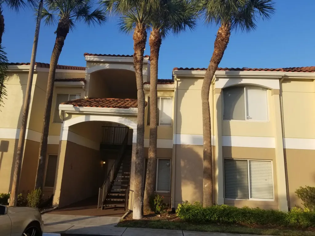 815 W Boynton Beach Boulevard Boynton Beach FL 33426