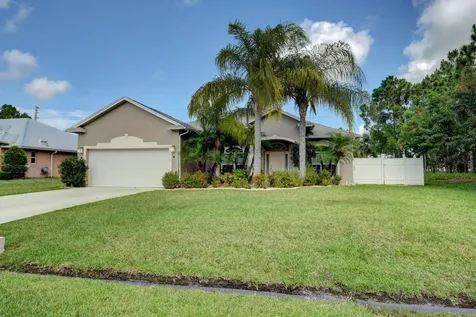 6419 NW Regal Circle Port St Lucie FL 34983