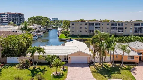 800 Glouchester Street Boca Raton FL 33487