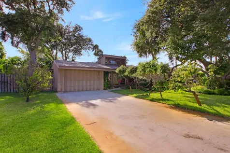 3042 Carl Bolter Drive Delray Beach FL 33444