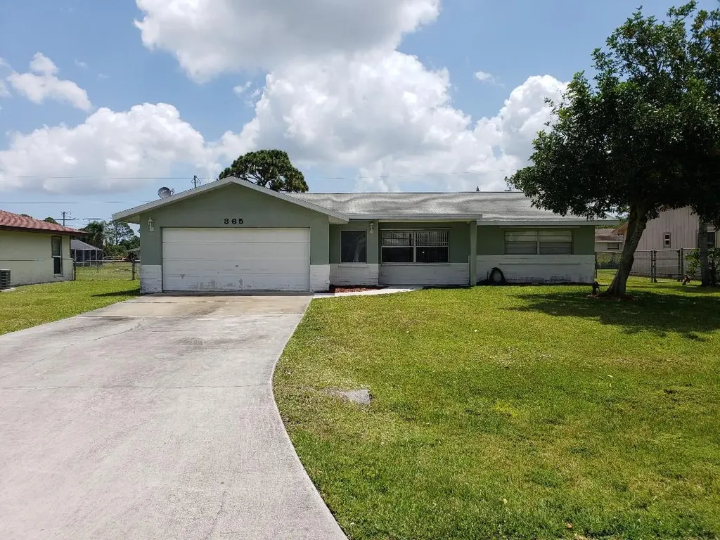 365 NW Hogan Street Port St Lucie FL 34983