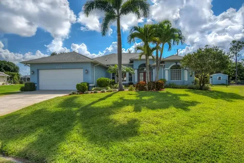 3276 SE Hub Court Port St Lucie FL 34984