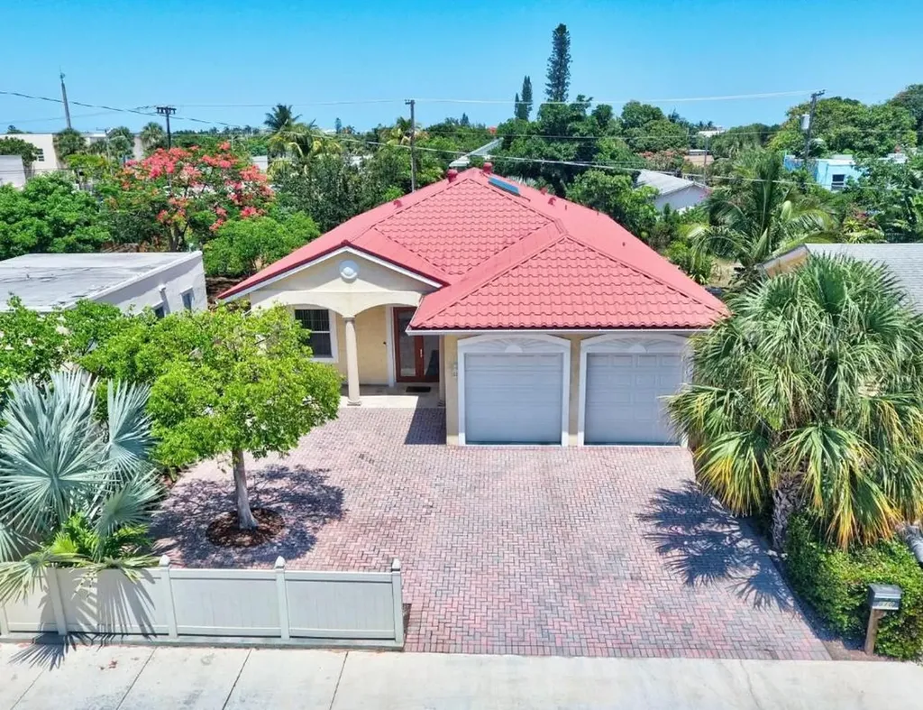 810 S K Street Lake Worth Beach FL 33460