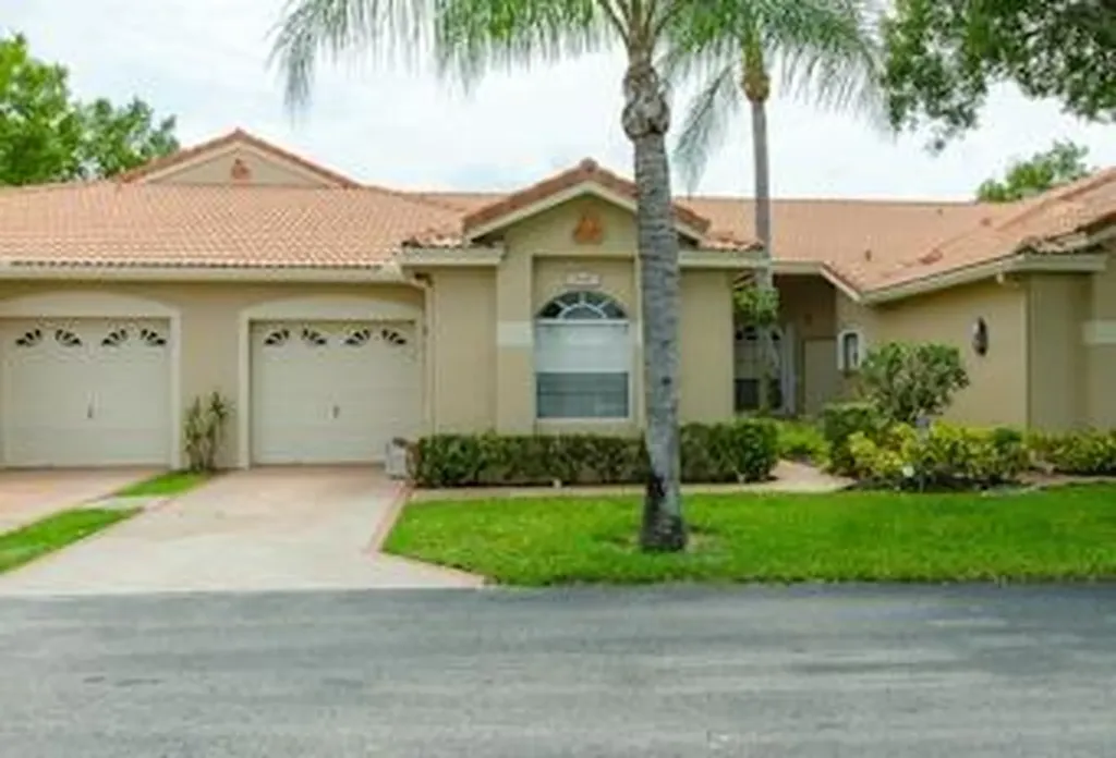 2640 Crabapple Circle Boynton Beach FL 33436