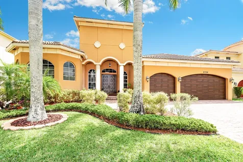 8704 Club Estates Way Lake Worth FL 33467