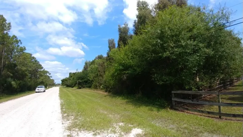 18683 43rd Road N Loxahatchee FL 33470