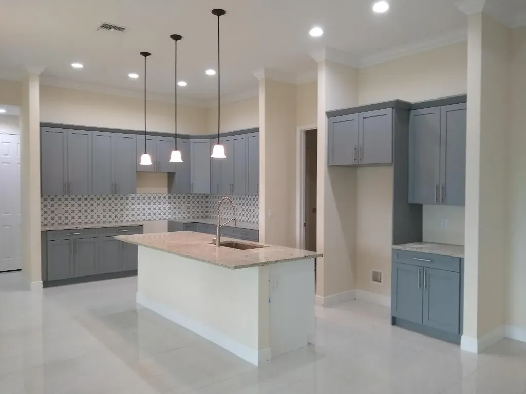 400 SW Dagget Avenue Port St Lucie FL 34953