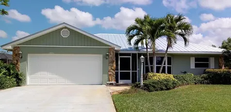 1520 SE Holiday Road Port St Lucie FL 34952