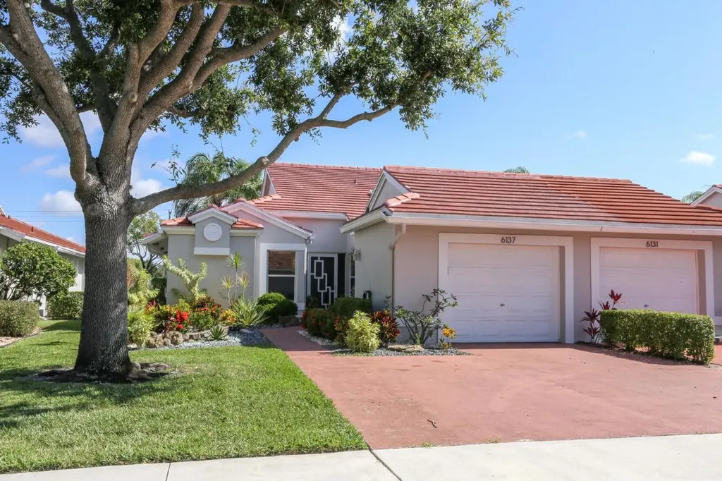 6137 Brightwater Terrace Boynton Beach FL 33437