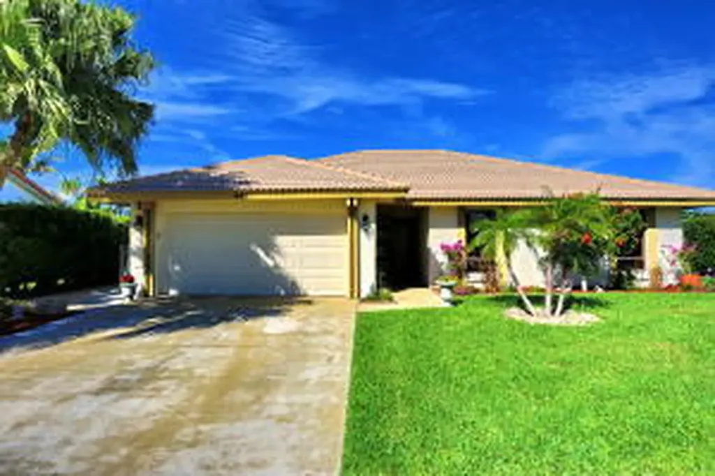 441 NW 72nd Street Boca Raton FL 33487