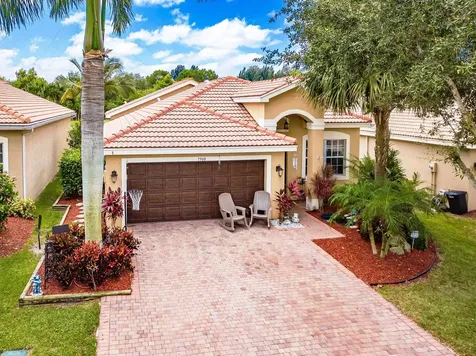 7908 Jewelwood Drive Boynton Beach FL 33437