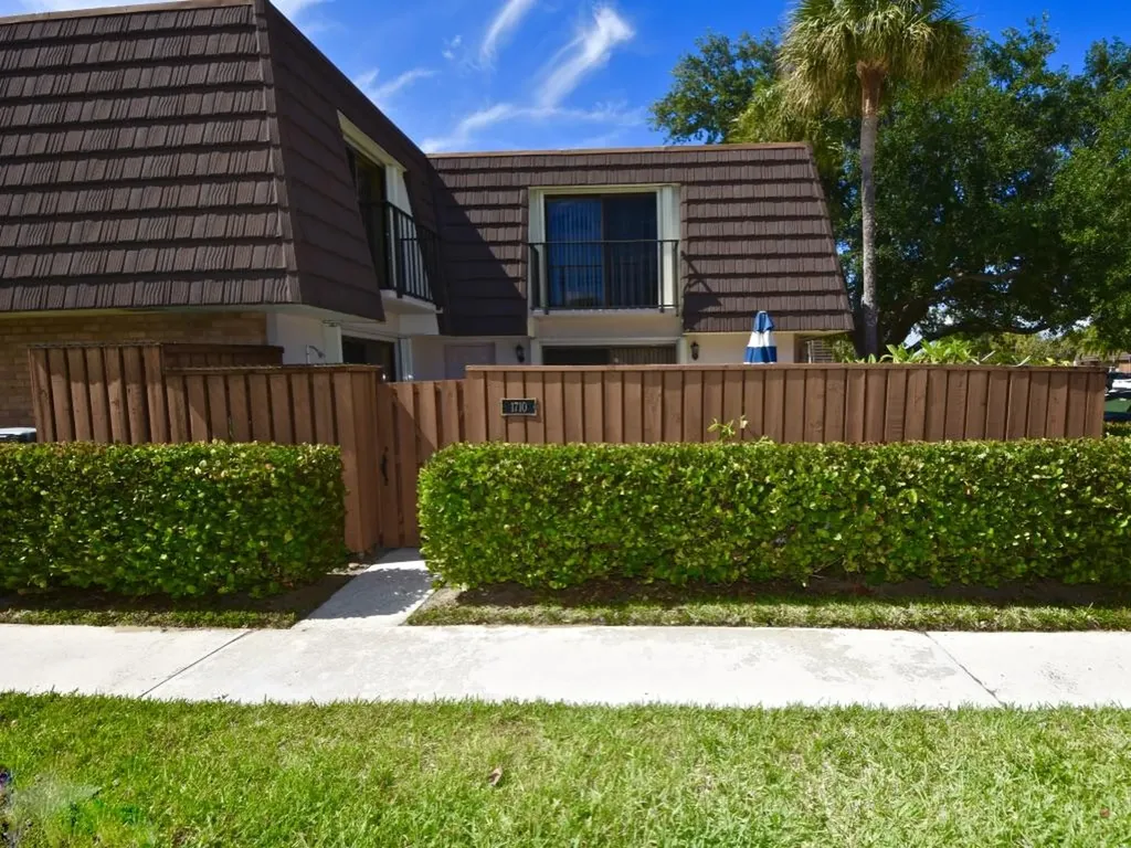 1710 17th Court Jupiter FL 33477