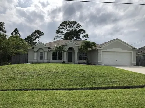 4256 SW Oblique Street Port St Lucie FL 34953