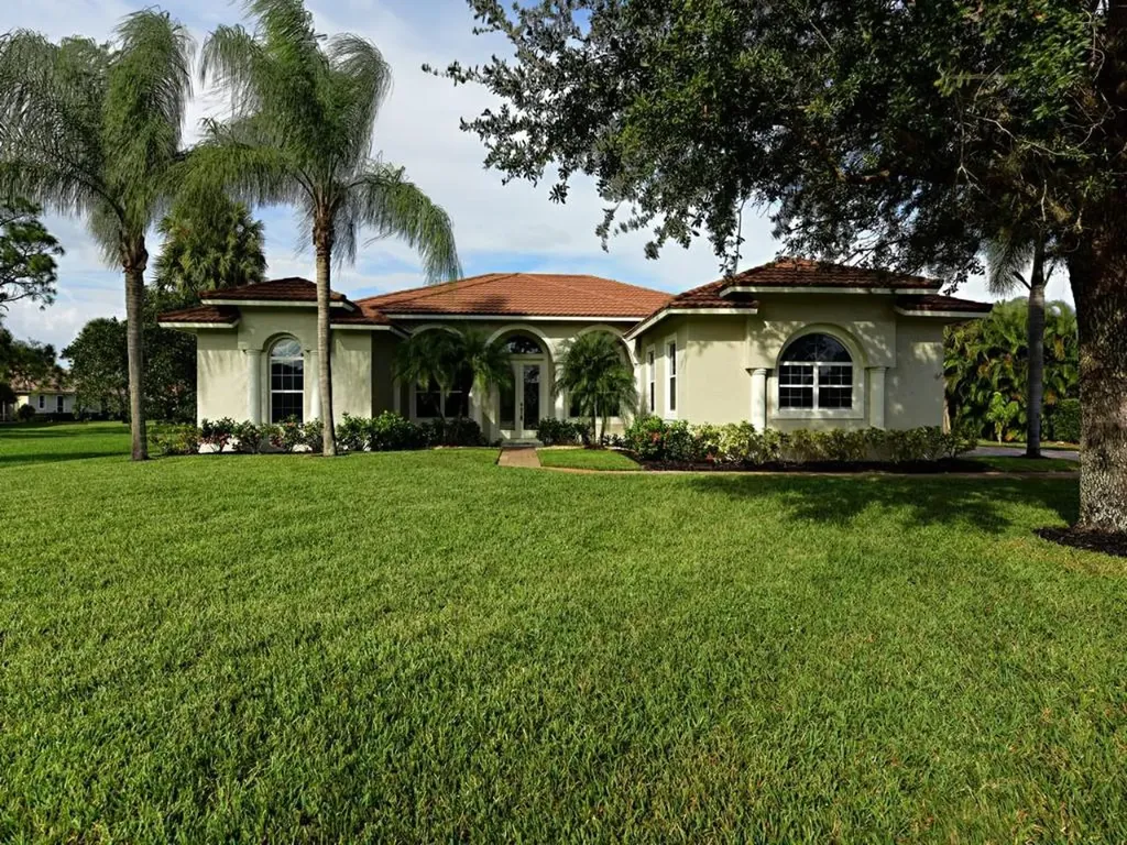 9404 Pinebark Court Fort Pierce FL 34951
