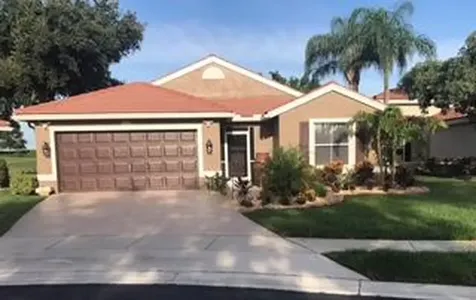 6316 Grand Cypress Circle Lake Worth FL 33463