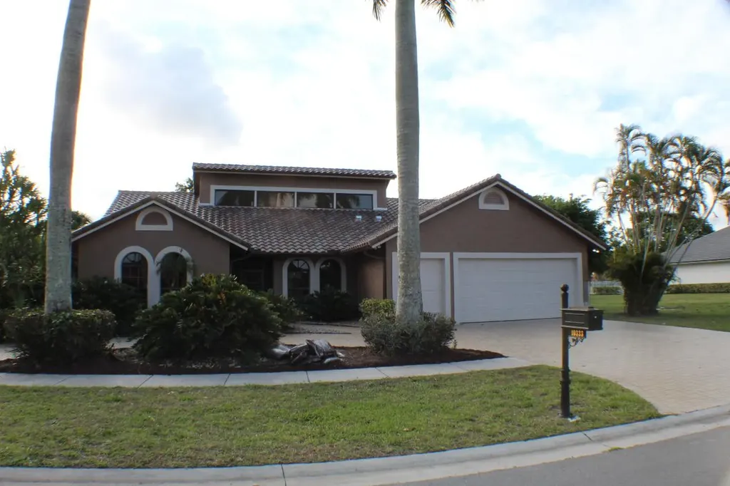 10333 Camelback Lane Boca Raton FL 33498