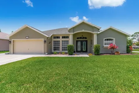 1902 SW Agnes Street Port St Lucie FL 34953