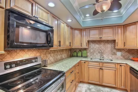 3501 N Highway A1a Hutchinson Island FL 34949
