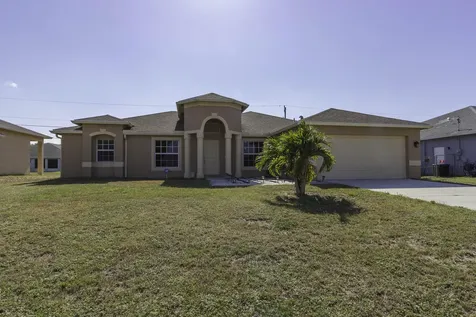250 SW North Quick Circle Port St Lucie FL 34953