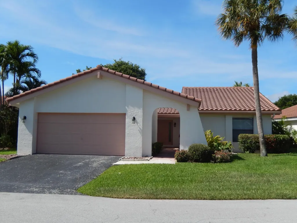 5541 Lakeview Mews Terrace Boynton Beach FL 33437