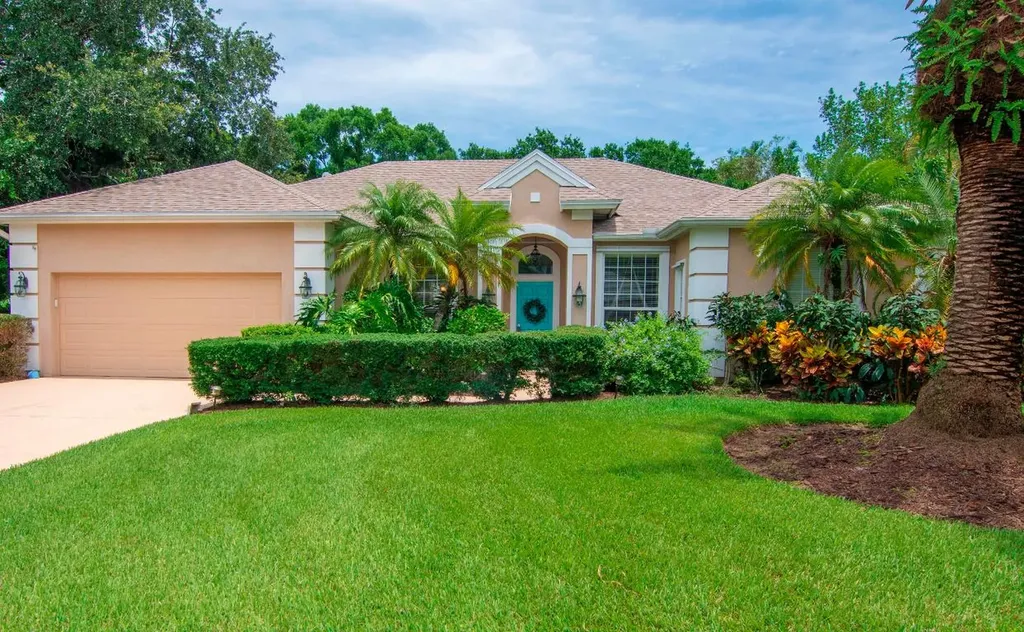 1560 51st Court Vero Beach FL 32966