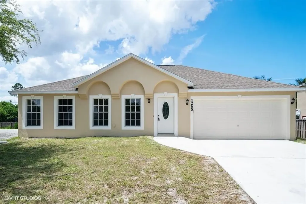 1265 SW Melrose Avenue Port St Lucie FL 34953