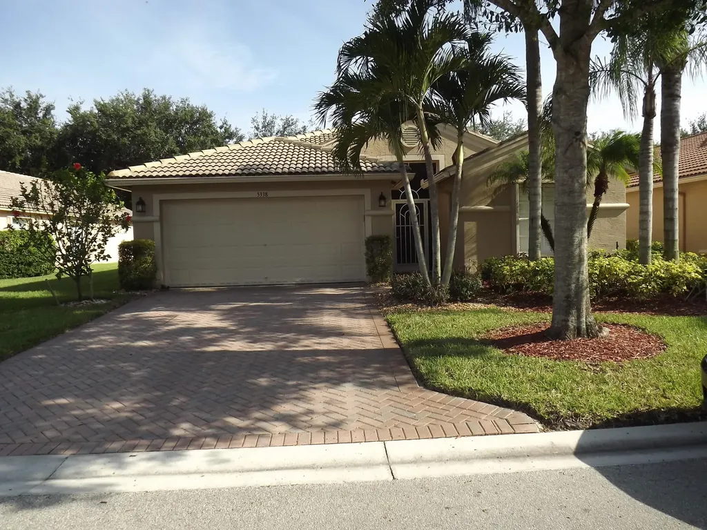 5338 Vernio Lane Boynton Beach FL 33437
