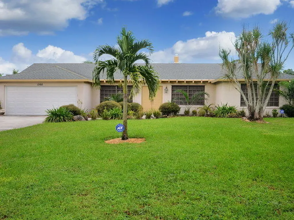 1068 Larch Way Wellington FL 33414