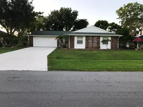 1433 SE Santurce Road Port St Lucie FL 34952
