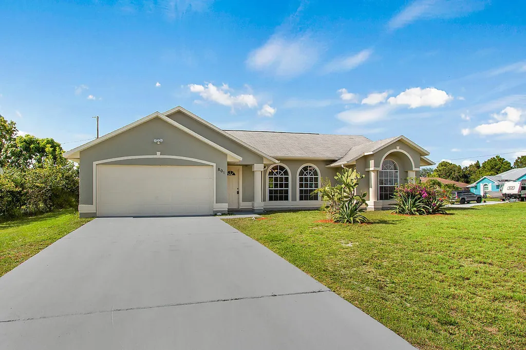 801 SW Trouville Avenue Port St Lucie FL 34953