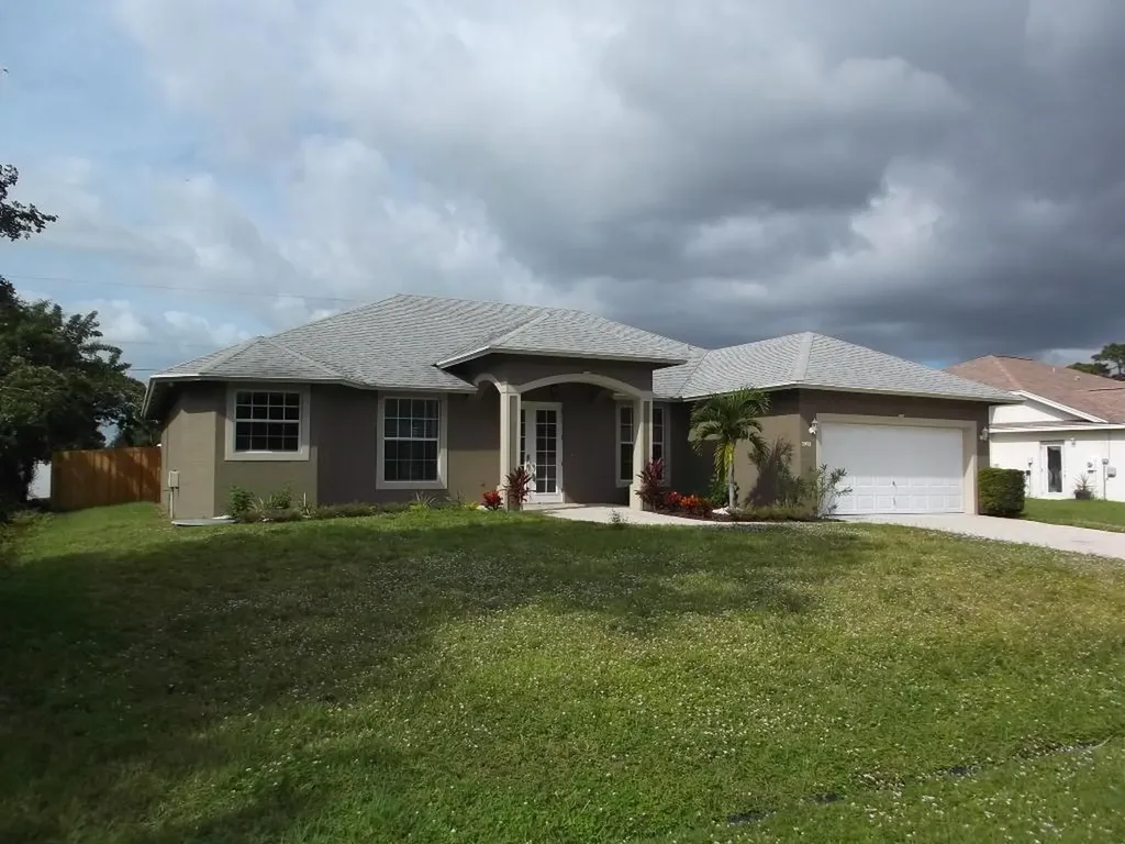 3998 SW Bamberg Street Port St Lucie FL 34953