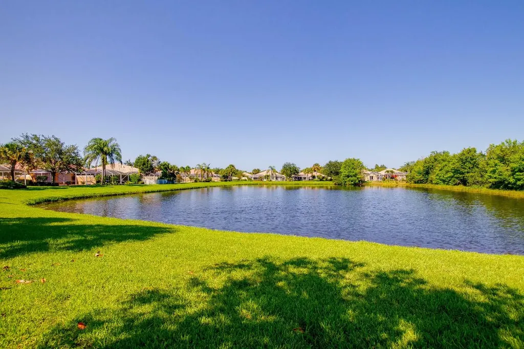 8557 SE Retreat Drive Hobe Sound FL 33455