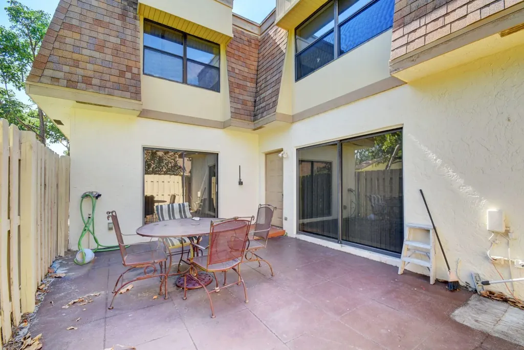 748 NW 29th Avenue Delray Beach FL 33445