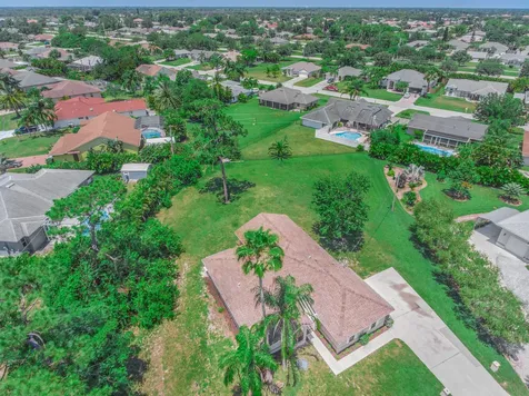 608 SE Daly Court Port St Lucie FL 34984