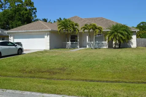 541 NW Haven Street Port St Lucie FL 34983