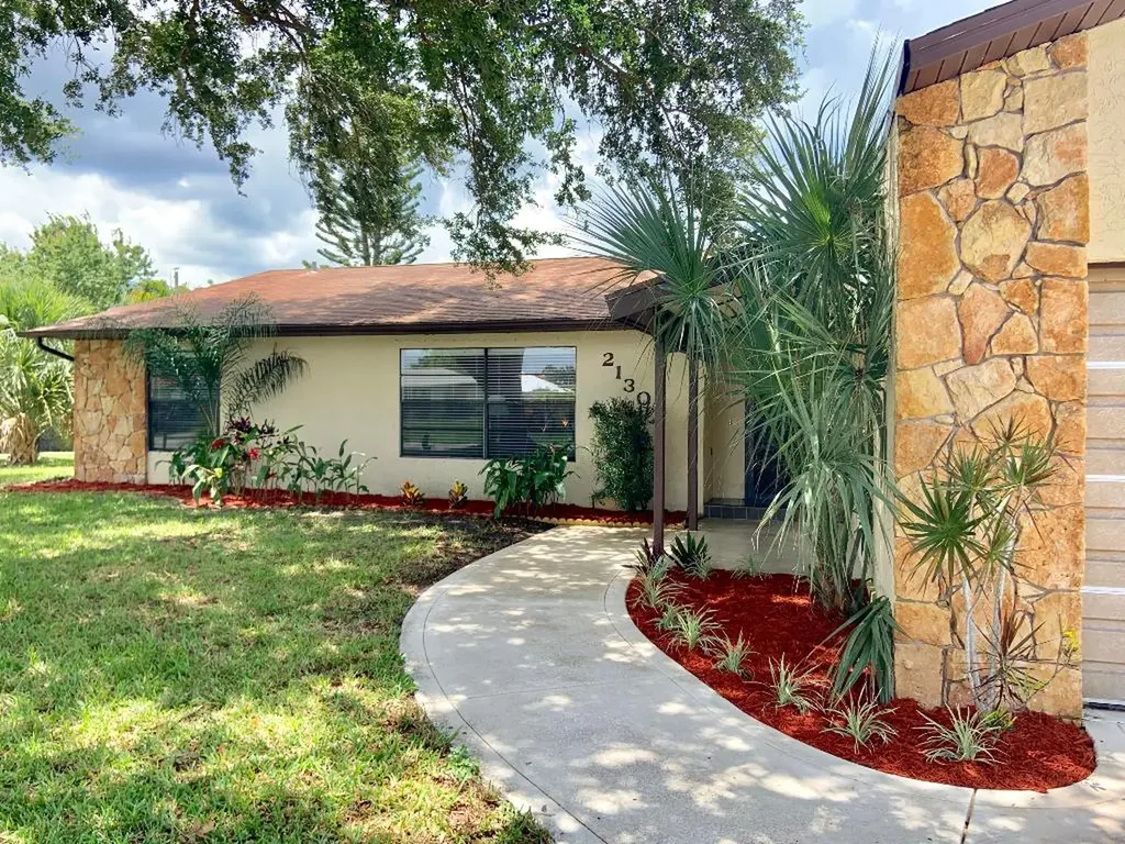 2130 SE Dolphin Road Port St Lucie FL 34952