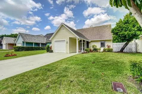 6393 Pinyon Pine Court Lake Worth FL 33462