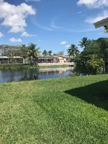 1131 NW 93rd Avenue Pembroke Pines FL 33024