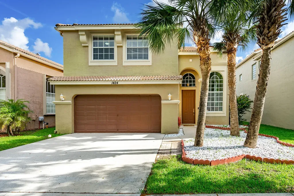 1424 Briar Oak Drive Royal Palm Beach FL 33411