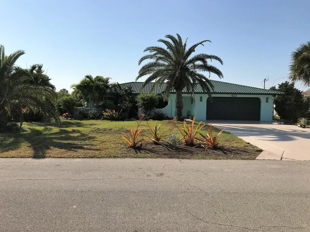 253 Marina Drive Hutchinson Island FL 34949