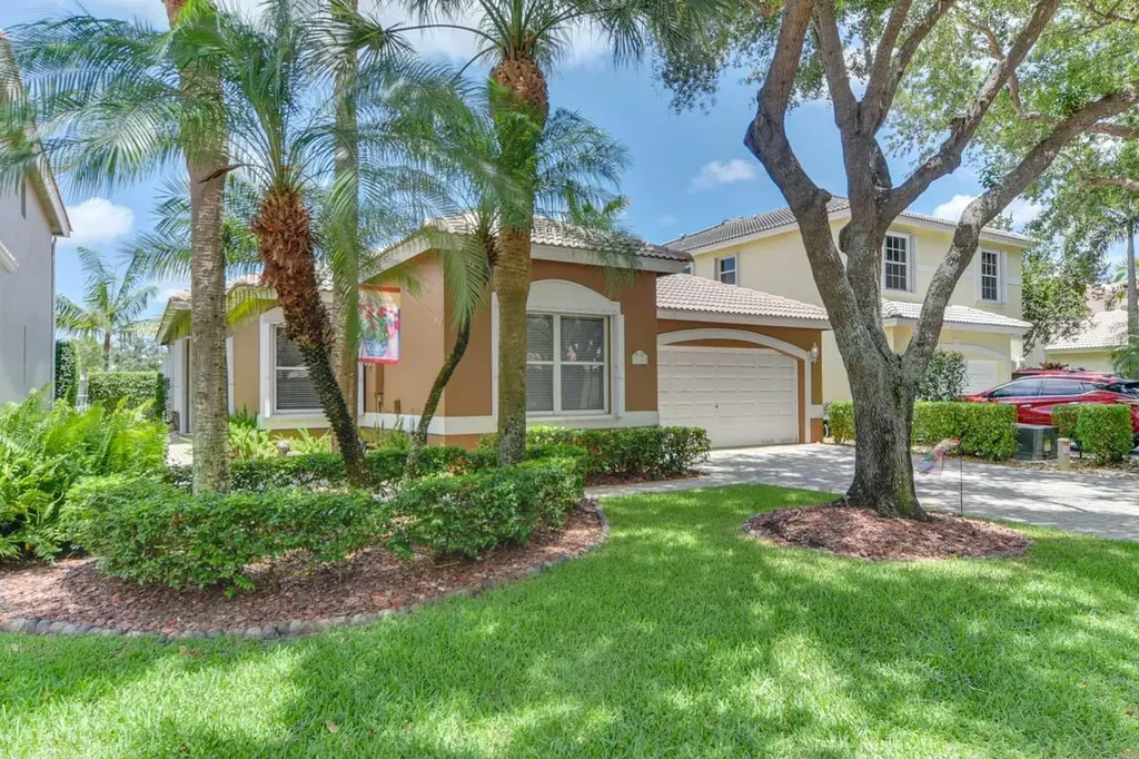 7656 NW 60th Lane Parkland FL 33067