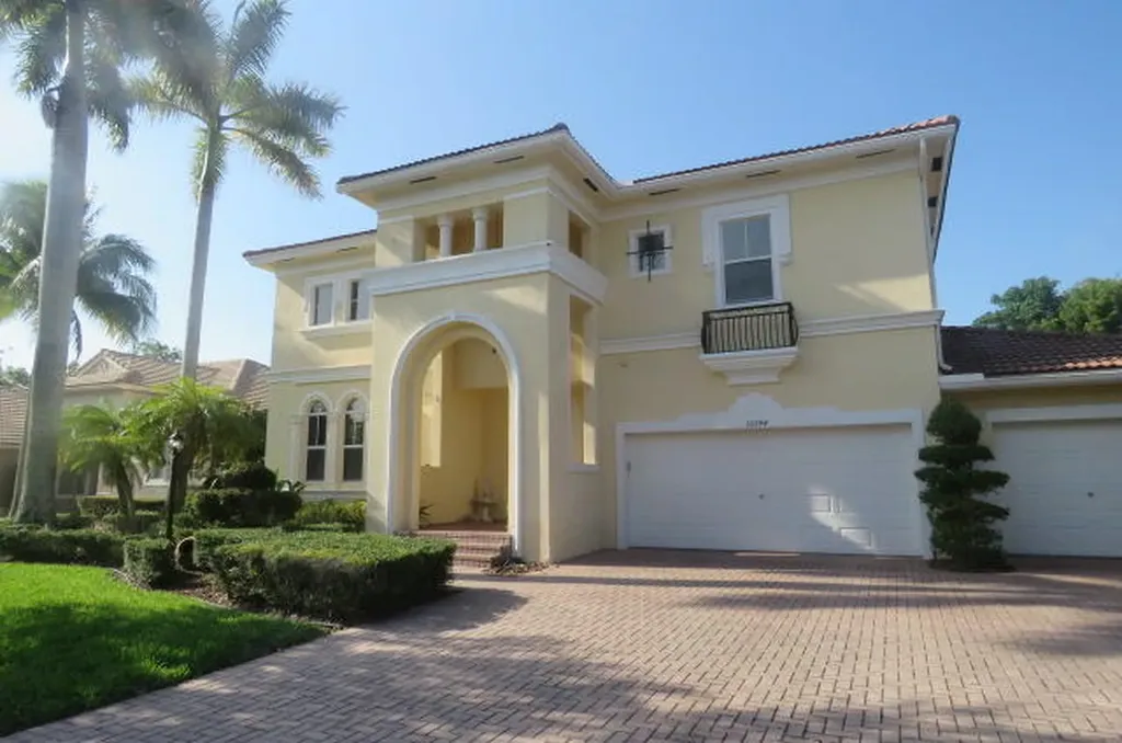 10994 NW 71st Court Parkland FL 33076