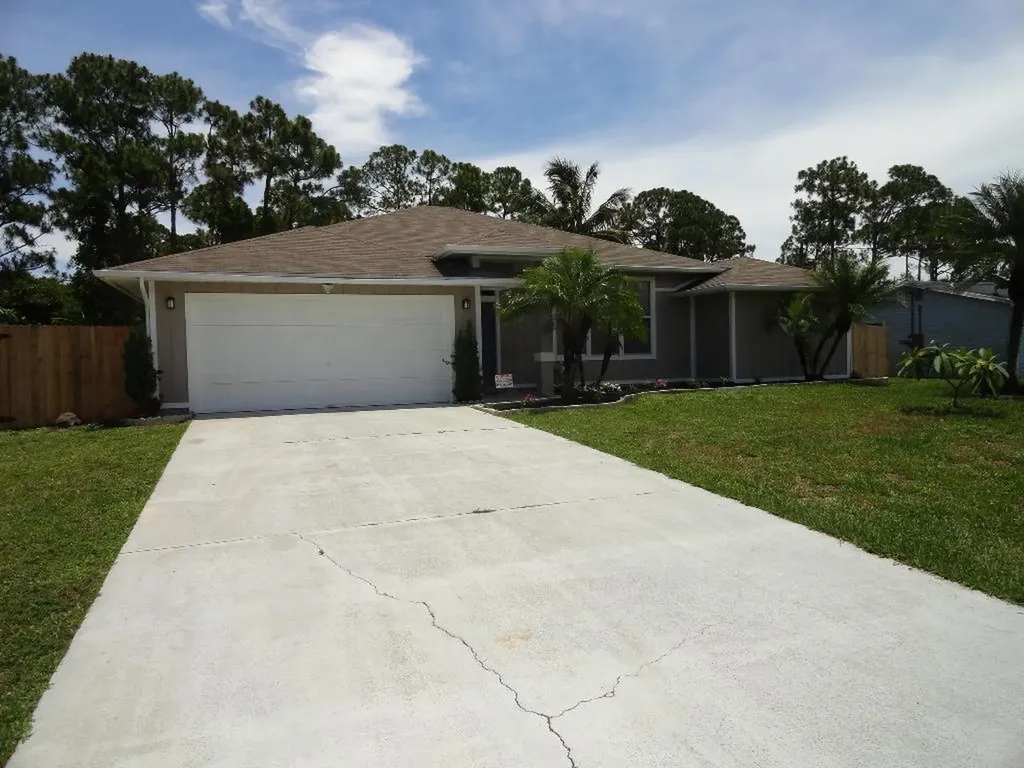 1737 SE Aneci Street Port St Lucie FL 34983