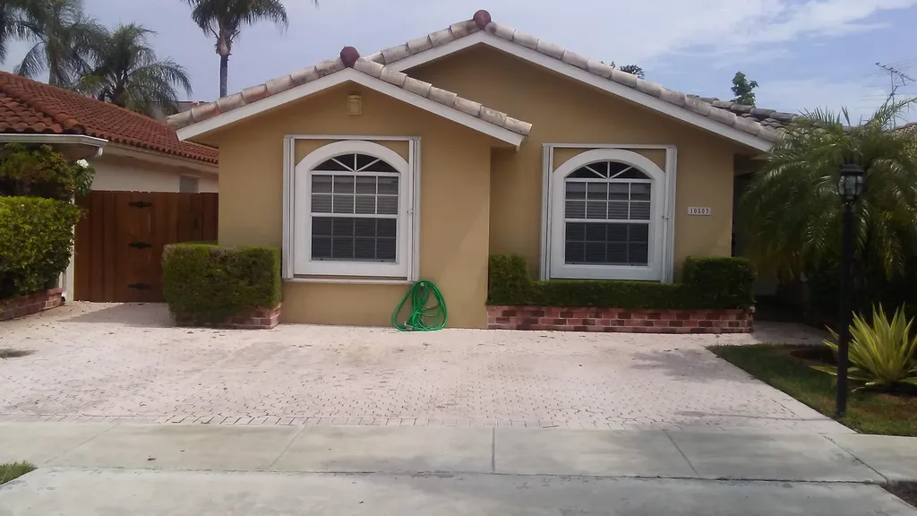 10803 SW 74th Street Miami FL 33173