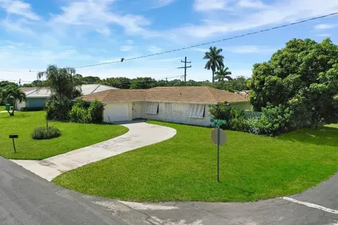 1290 SW 27th Place Boynton Beach FL 33426