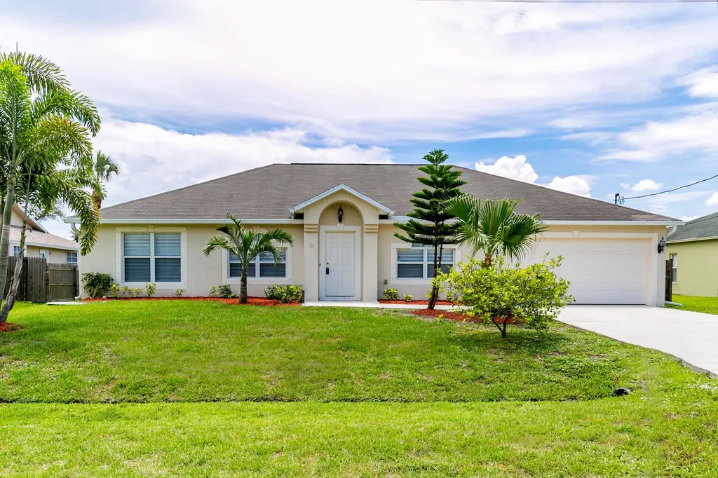 2431 SW Waikiki Street Port St Lucie FL 34953