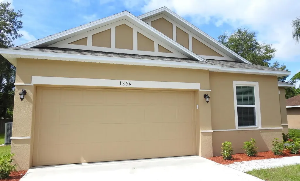 1856 SW Zoreta Avenue Port St Lucie FL 34953