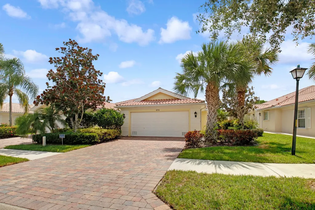 8713 SE Retreat Drive Hobe Sound FL 33455